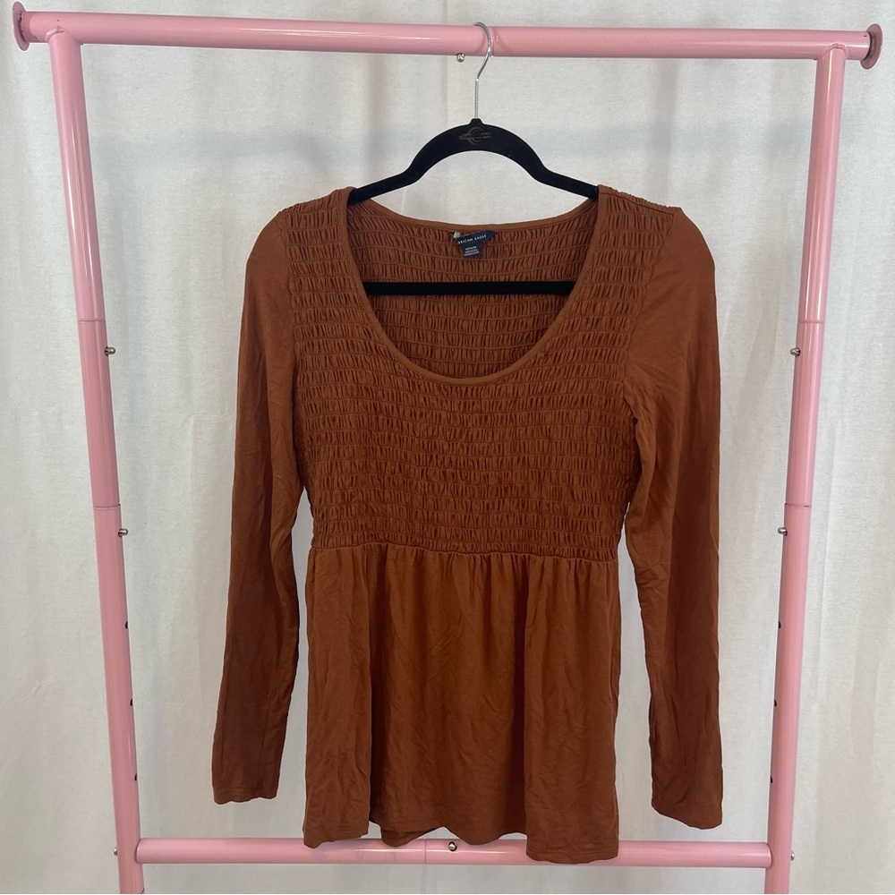American Eagle Burnt Orange Smocked Long Sleeve Knit Top size Medium